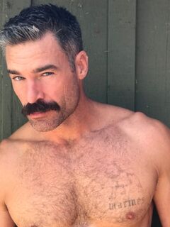Charles Dera